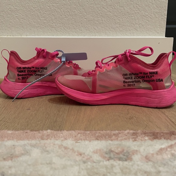 Barely worn and in perfect shape beautiful pink off-white and Nike shoes - Picture 2 of 2